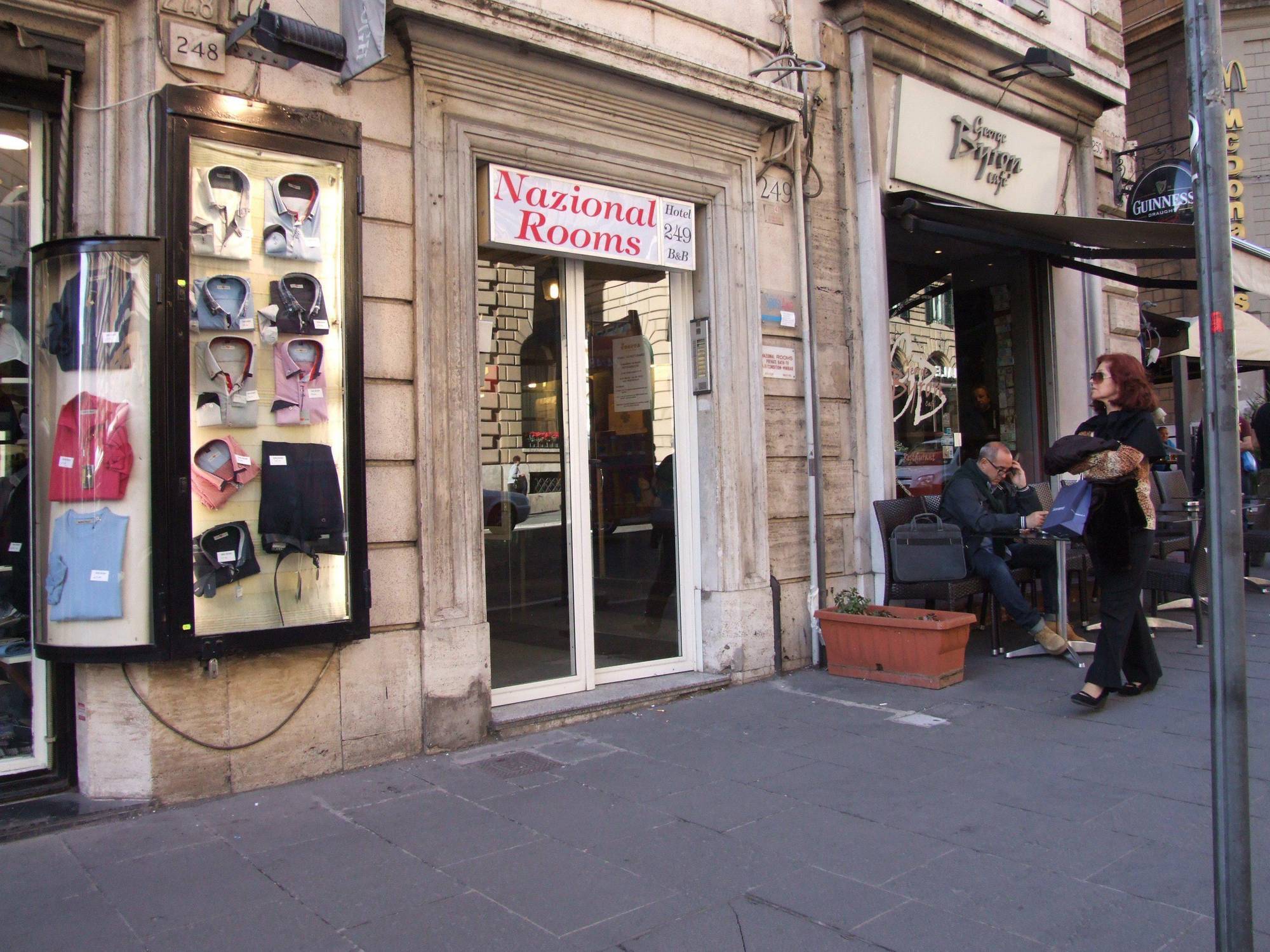Nazional Rooms Roma Ngoại thất bức ảnh