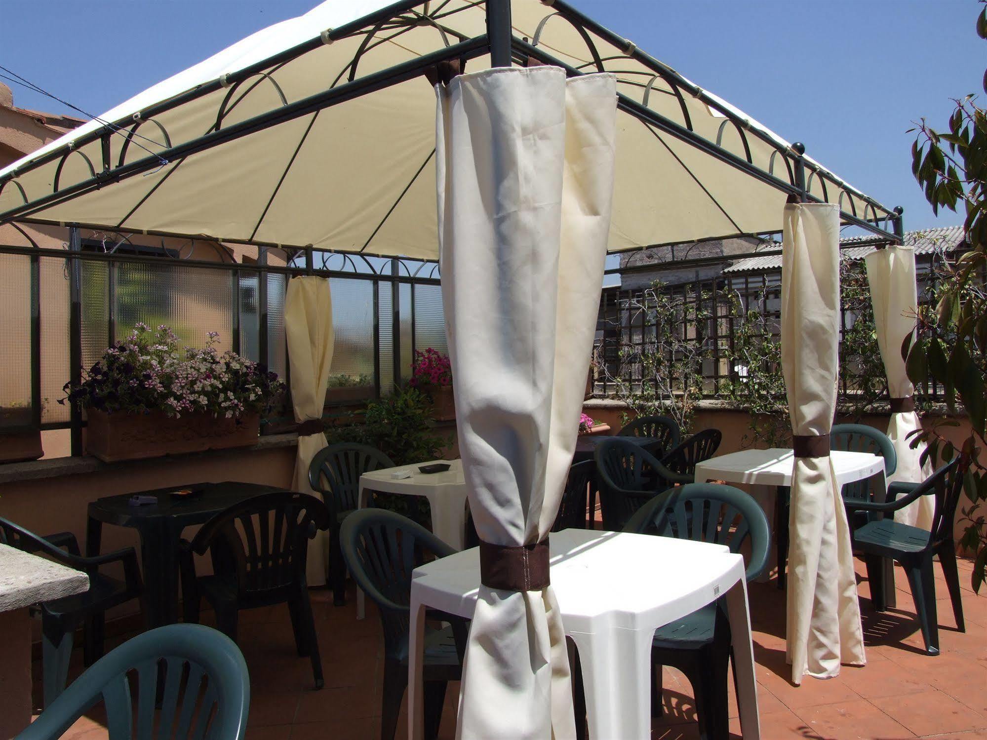 Nazional Rooms Roma Ngoại thất bức ảnh
